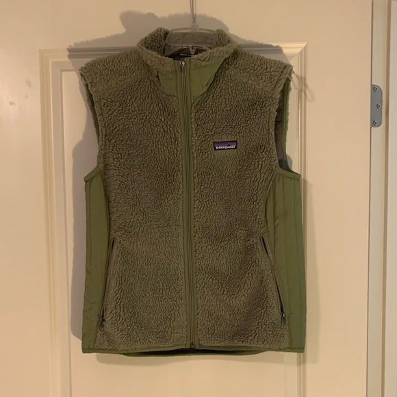 Patagonia Jackets & Blazers - Green Patagonia vest
